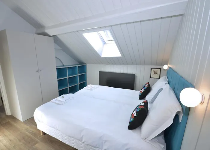 Bellevue - Centre Apartment *